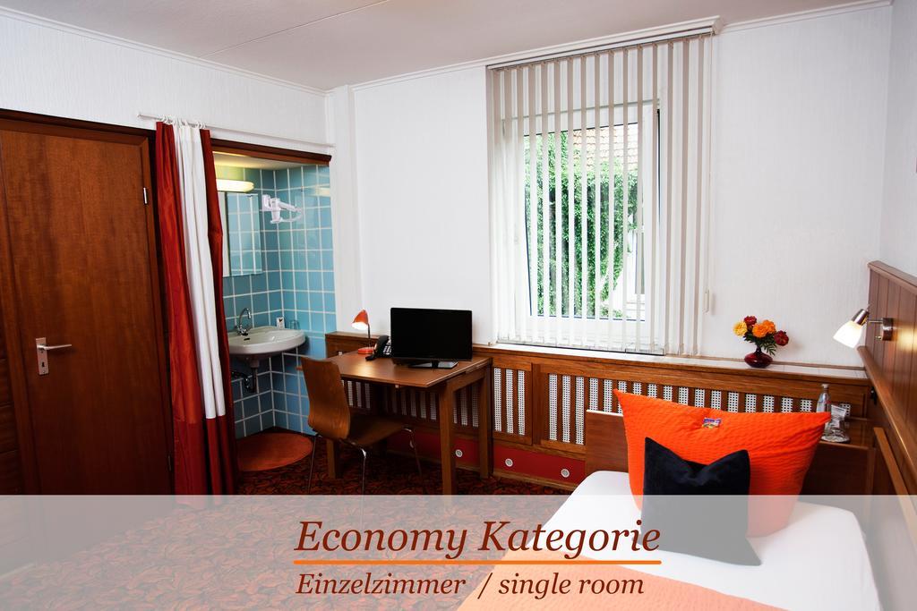Hotel-Restaurant Wanders Elten Exterior foto